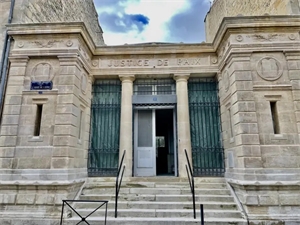 immeuble à la vente -   33000  BORDEAUX, surface 306 m2 vente immeuble - UBI444451976